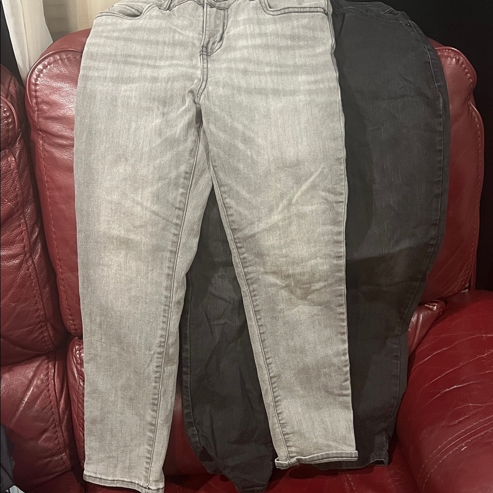 Gray and Black Jeans